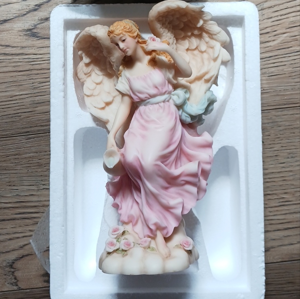 Rosalie Nature's Delight" Seraphim.Angel #74105